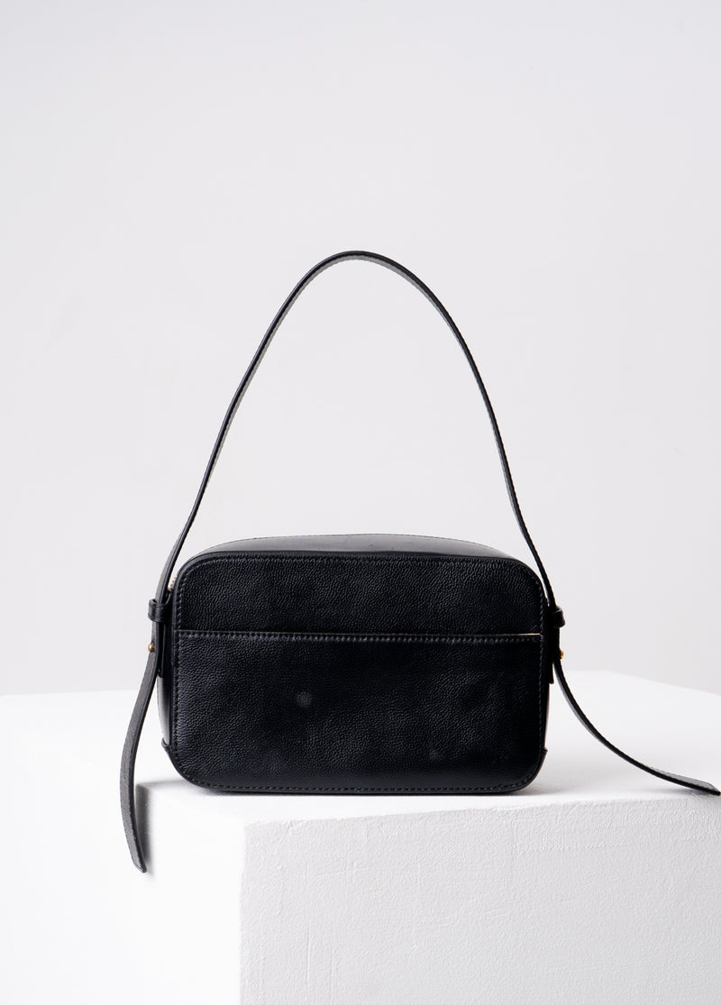 AURÉLIE Medium Leather Shoulder Bag